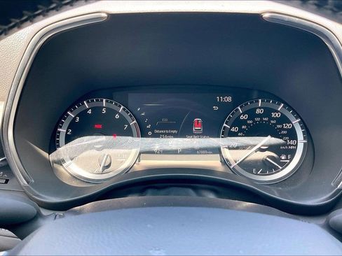 Used 2021 Toyota Highlander Platinum AWD/4WD image 12