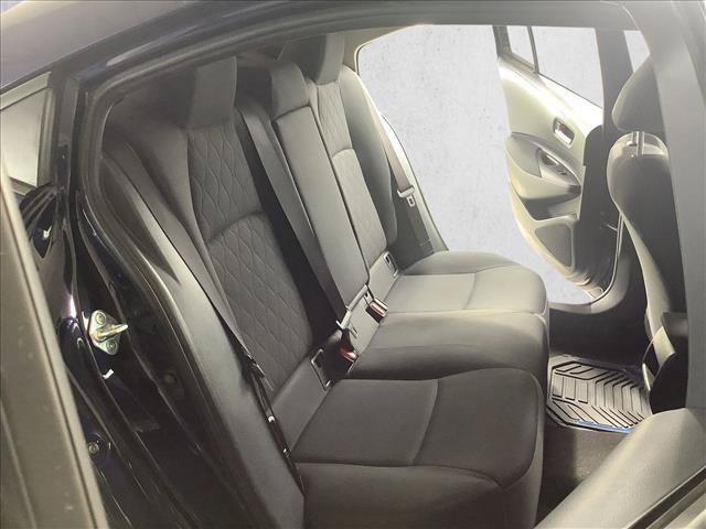 Used 2020 Toyota Corolla LE FWD image 14