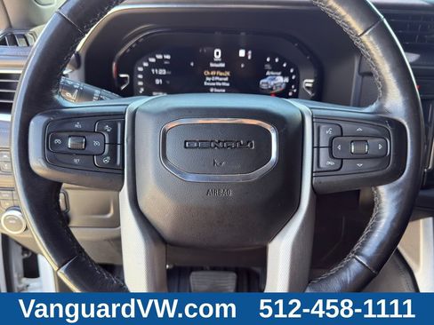 Used 2022 GMC Yukon XL Denali AWD/4WD image 21