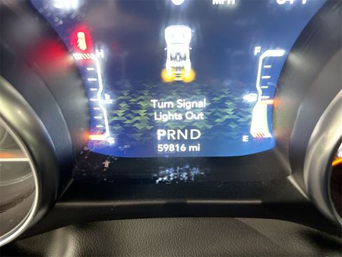 Used 2022 Jeep Wrangler Unlimited Sahara w/ Cold Weather Group image 12