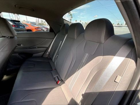 Certified 2024 Hyundai Elantra SEL FWD image 16