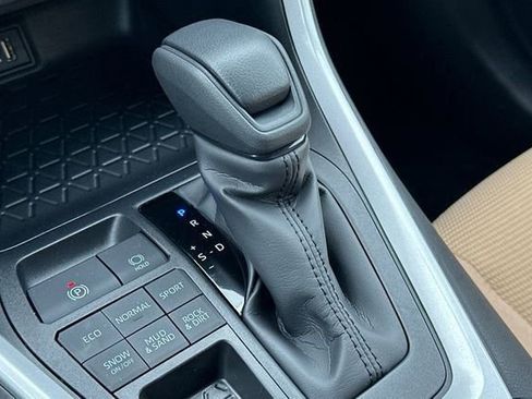 New 2025 Toyota RAV4 LE image 27