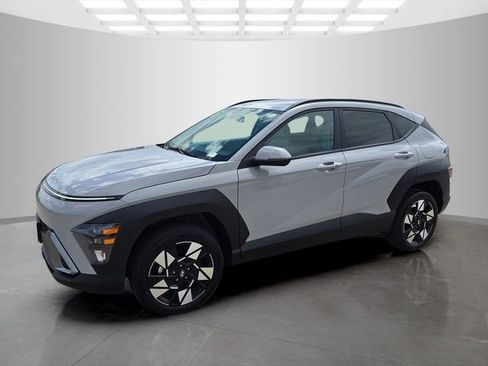 Used 2025 Hyundai Kona SEL AWD/4WD image 5