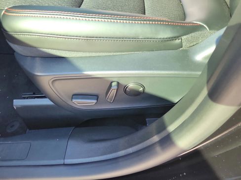 New 2026 Ford Escape ST-Line w/ Tech Pack #1 FWD image 32
