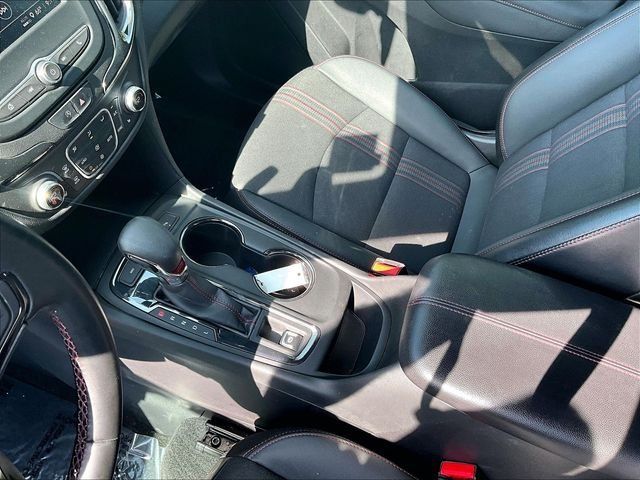 Used 2023 Chevrolet Equinox RS w/ LPO, Cargo Package AWD/4WD image 20