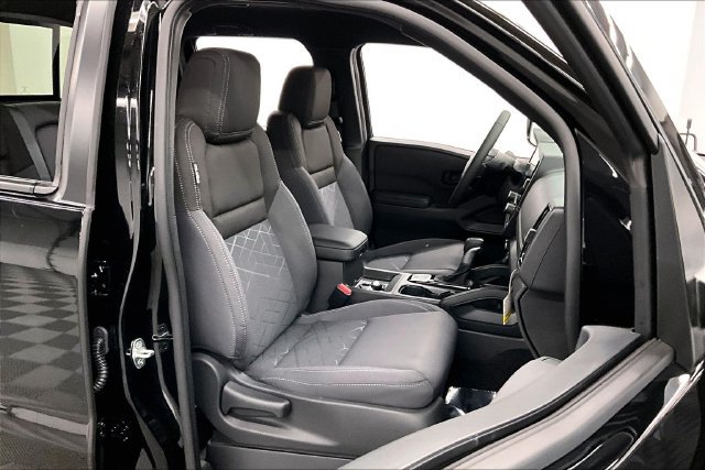 New 2026 Nissan Frontier SV w/ All-Weather Content Package AWD/4WD image 37