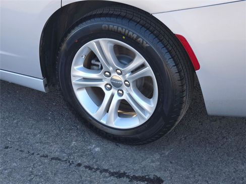 Certified 2023 Dodge Charger SXT image 18