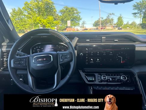 Used 2024 GMC Sierra 2500 AT4 w/ AT4 Premium Plus Package AWD/4WD image 16