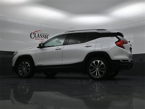 Used 2020 GMC Terrain SLT w/ Preferred Package image 25