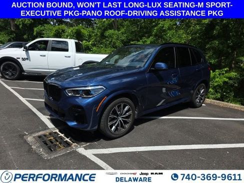 Used 2022 BMW X5 xDrive40i w/ M Sport Package AWD/4WD image 1