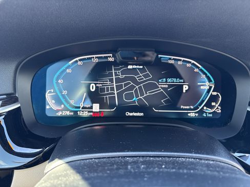 Certified 2023 BMW 530e xDrive w/ Premium Package image 21