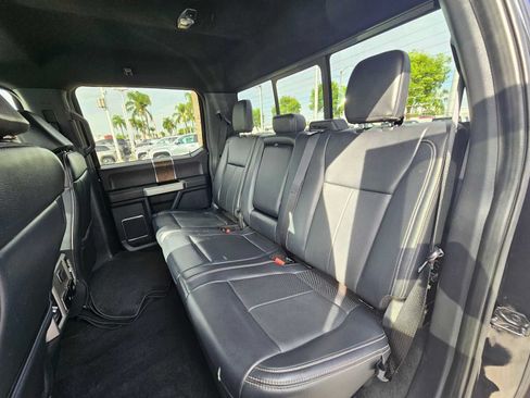 Used 2022 Ford F250 Lariat w/ FX4 Off-Road Package AWD/4WD image 17