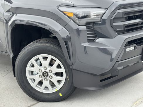 New 2026 Toyota Tacoma SR5 image 10