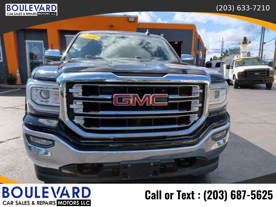 Used 2018 GMC Sierra 1500 SLT w/ SLT Premium Package AWD/4WD image 2