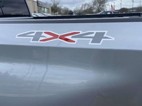 Used 2026 Chevrolet Silverado 1500 LT image 12