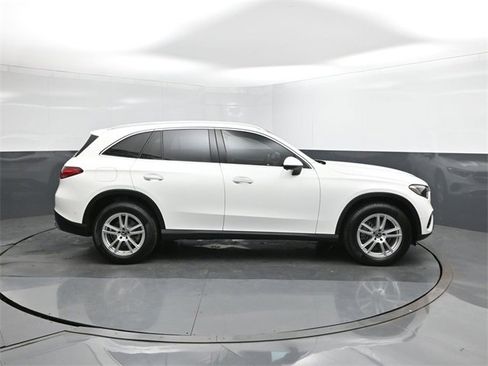 New 2025 Mercedes-Benz GLC 300 image 26