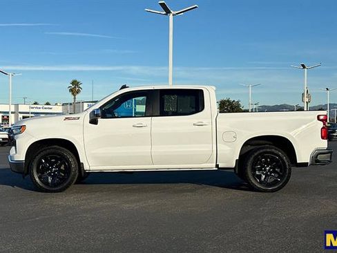 Used 2025 Chevrolet Silverado 1500 LT image 7