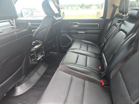 Used 2021 RAM 1500 Laramie AWD/4WD image 10