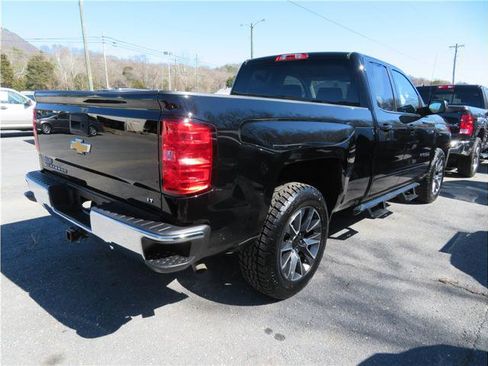 Used 2018 Chevrolet Silverado 1500 LT w/ All Star Edition image 17