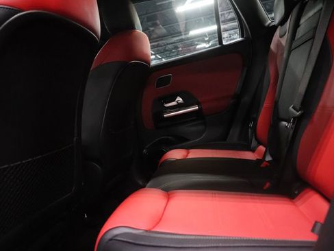Used 2022 Mercedes-Benz GLA 45 AMG 4MATIC image 18