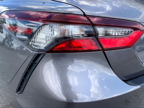 Used 2024 Toyota Camry SE w/ Cold Weather Package FWD image 28