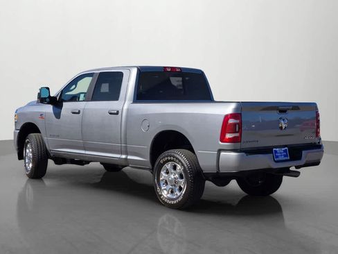 Used 2024 RAM 2500 Laramie AWD/4WD image 4