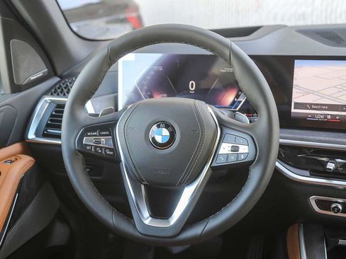 New 2026 BMW X5 xDrive40i w/ Premium Package image 12