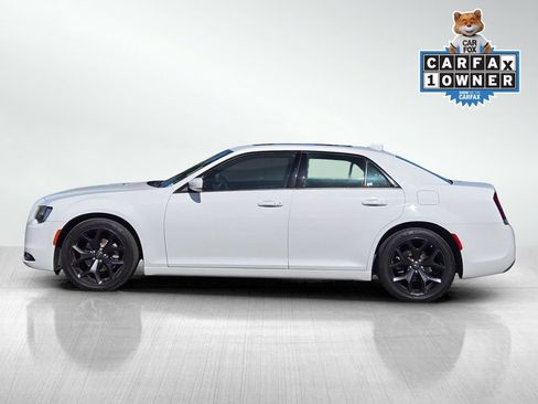Used 2023 Chrysler 300 S RWD image 8