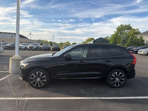 Used 2024 Volvo XC60 B5 Plus w/ Protection Package Premier AWD/4WD image 5