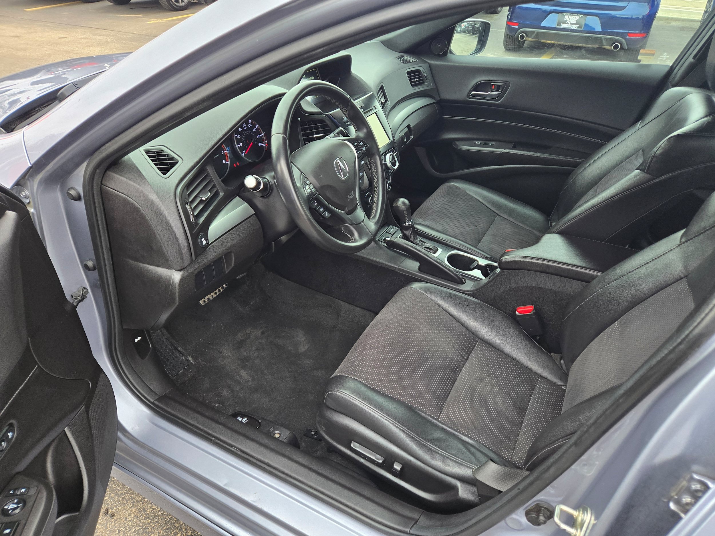 Used 2016 Acura ILX FWD image 4