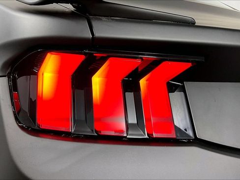 Used 2024 Ford Mustang GT Premium w/ GT Performance Package RWD image 28