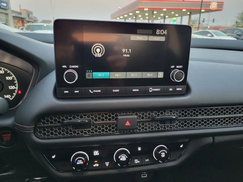 Used 2023 Honda HR-V Sport image 34