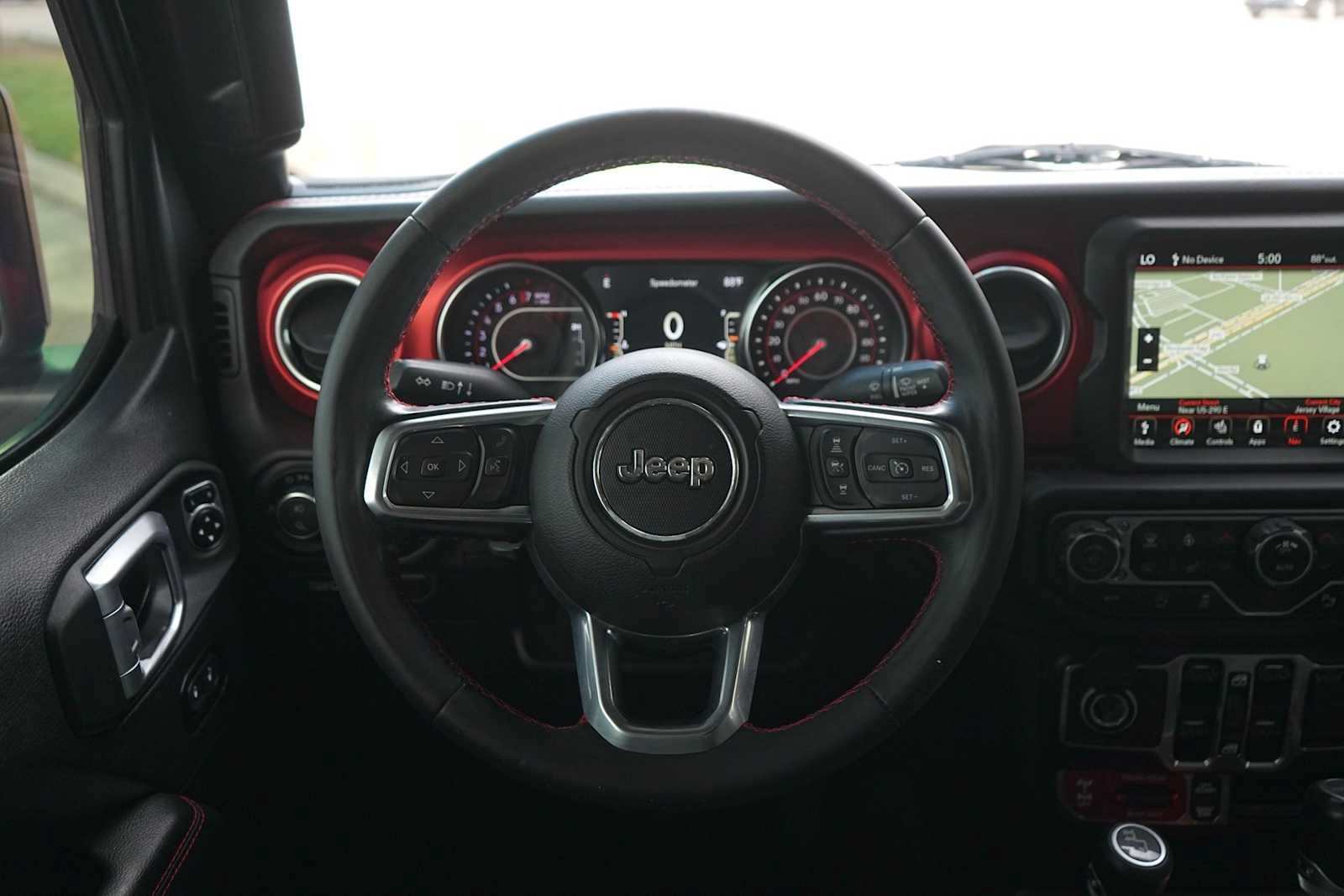 Used 2021 Jeep Gladiator Rubicon AWD/4WD image 16