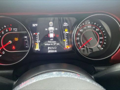 Used 2021 Jeep Gladiator Rubicon image 19