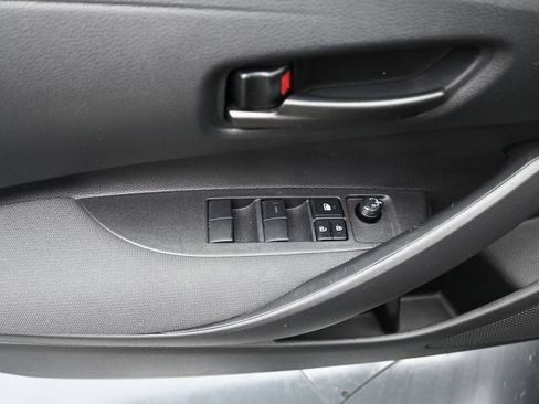 Used 2026 Toyota Corolla LE FWD image 14