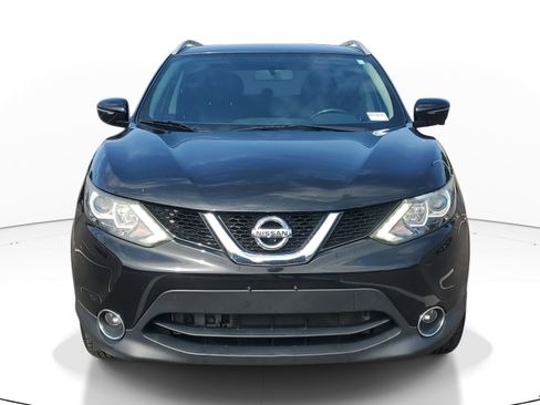 Used 2017 Nissan Rogue Sport SV w/ SV Premium Package AWD/4WD image 2