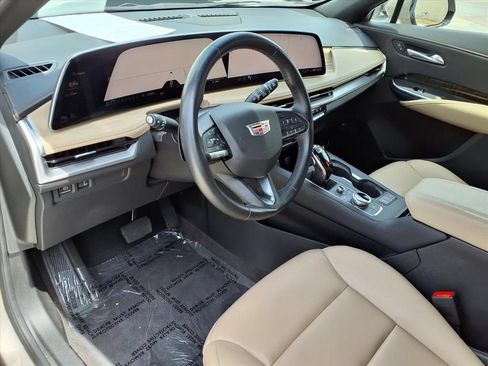 Certified 2025 Cadillac XT4 Premium Luxury FWD image 19