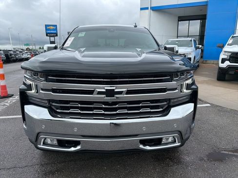 Used 2022 Chevrolet Silverado 1500 LTZ w/ LTZ Premium Package AWD/4WD image 8