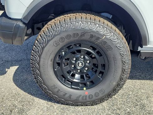 New 2026 Ford Bronco Badlands AWD/4WD image 5