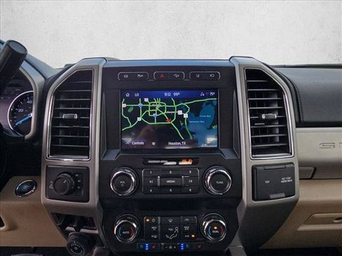 Used 2020 Ford F250 Lariat w/ Lariat Ultimate Package AWD/4WD image 14