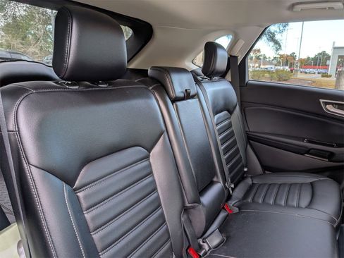 Used 2020 Ford Edge SEL w/ Convenience Package image 34