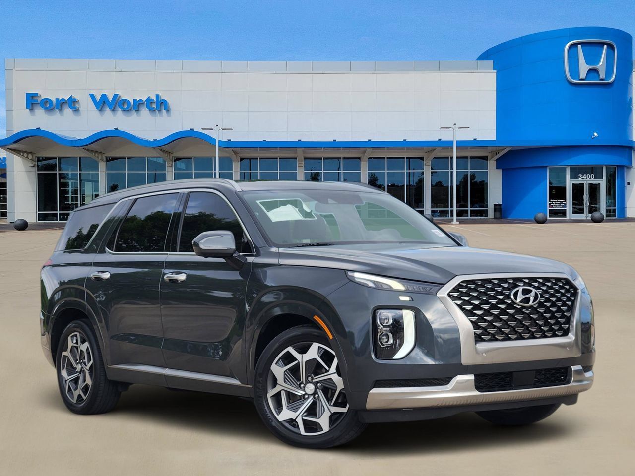 Used 2022 Hyundai Palisade Calligraphy FWD image 1