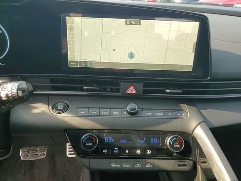 New 2025 Hyundai Elantra SEL image 20