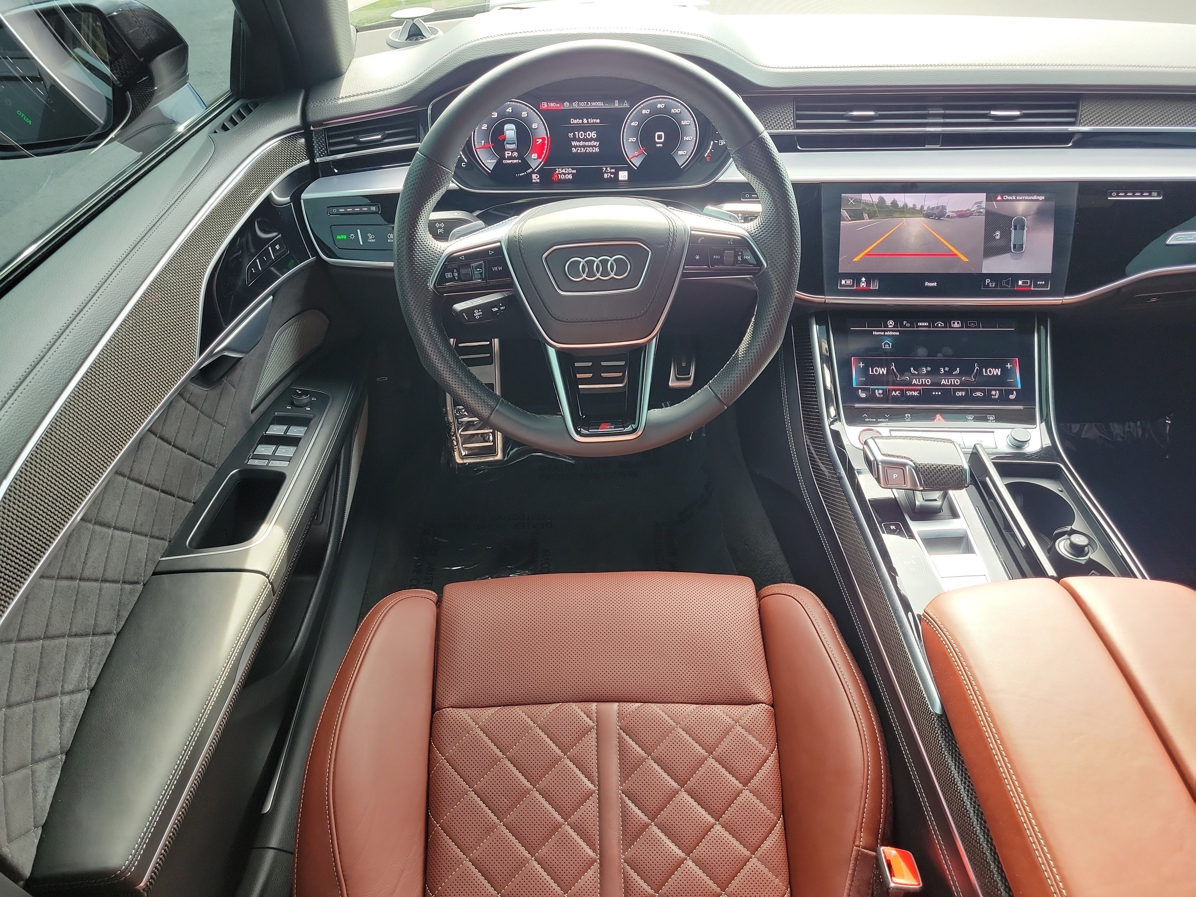 Used 2024 Audi S8 AWD/4WD image 14