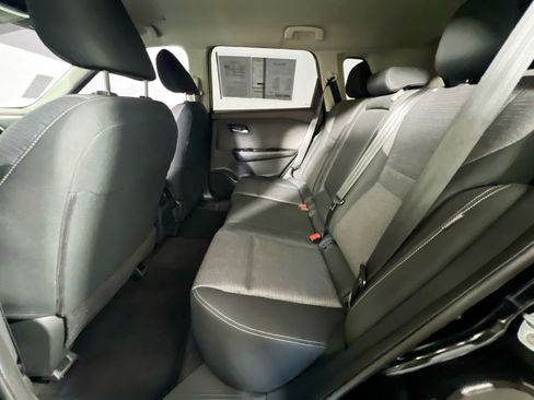 Used 2023 Nissan Rogue SV FWD image 28