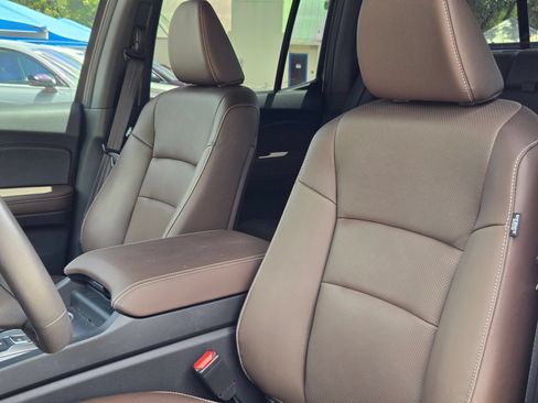Used 2025 Honda Ridgeline RTL image 13