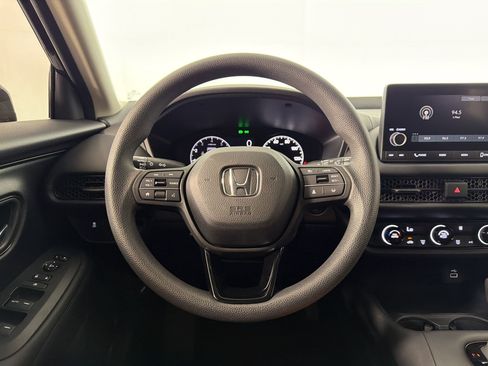 Used 2023 Honda HR-V LX image 14