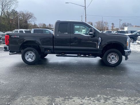 Used 2024 Ford F350 XL w/ Snow Plow Prep Package image 4