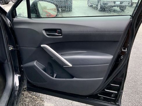 Used 2022 Toyota Corolla Cross LE FWD image 22
