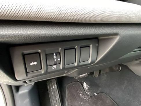 Certified 2025 Subaru Legacy Premium image 21